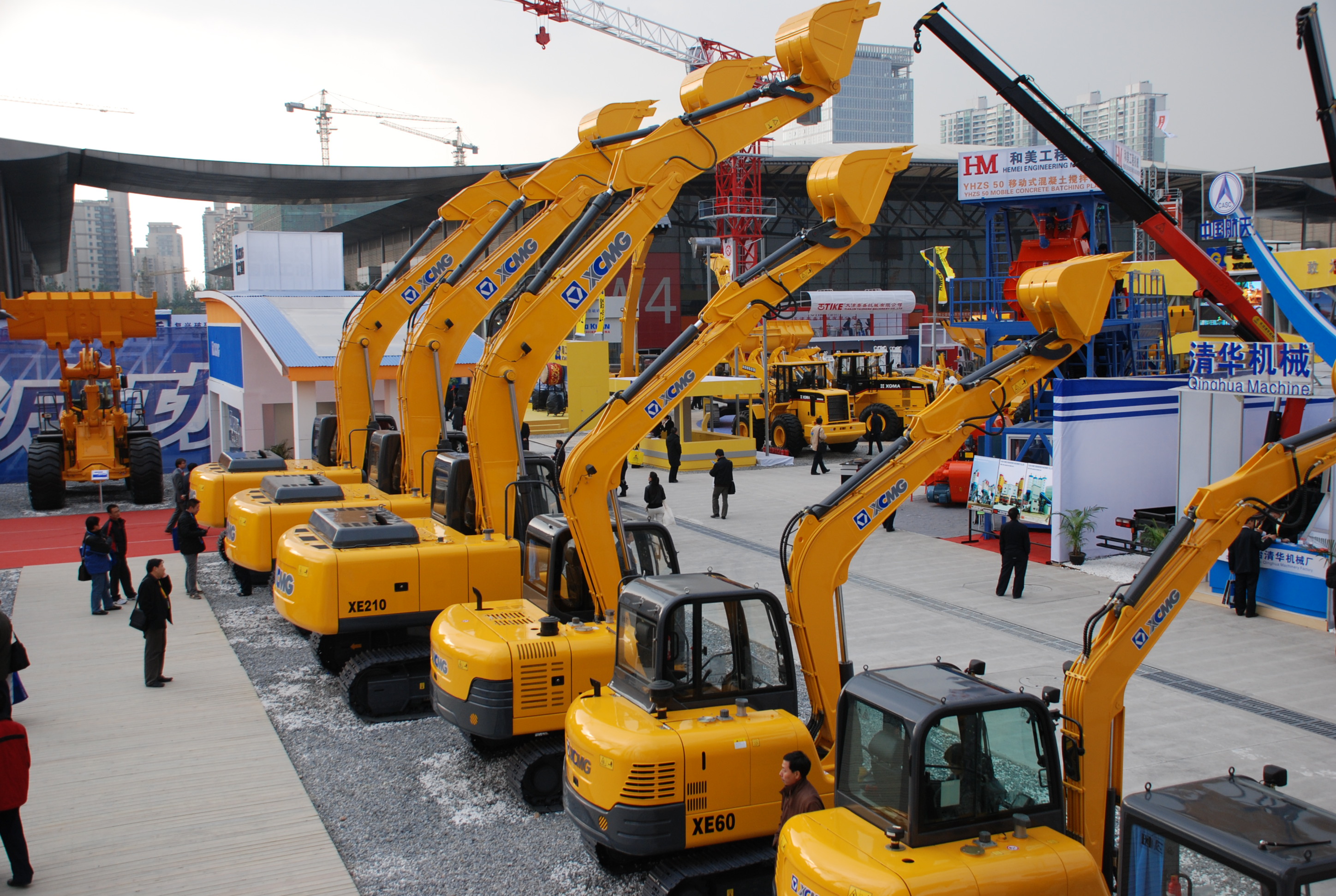 OK138太阳集团官网与凯雷投资集团揭晓联合声明终止相助，，自力举行重组；是年，，OK138太阳集团官网与卡特彼勒终止相助，，独资建设徐州OK138太阳集团官网挖掘机械有限公司